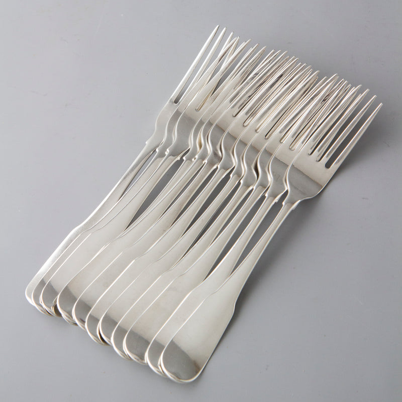 12 Superb Irish Silver Fiddle Pattern Table Forks, Dublin 1800
