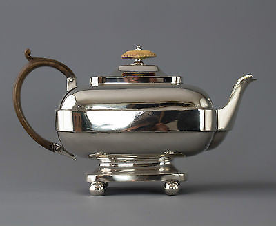 A Very Rare York Silver Teapot. Barber & Whitwell, York 1815