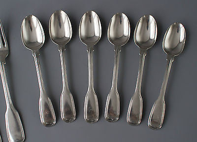 A Good 6 Place Silver Fiddle & Thread Cutlery set by William Eaton London 1839