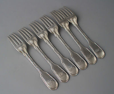 A Good 6 Place Silver Fiddle & Thread Cutlery set by William Eaton London 1839