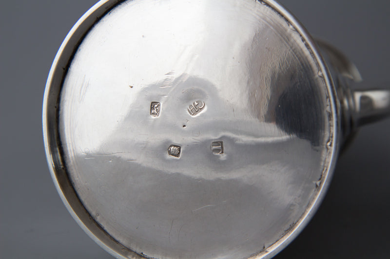 A George II Silver Coffee Pot, George Hindmarsh London 1734