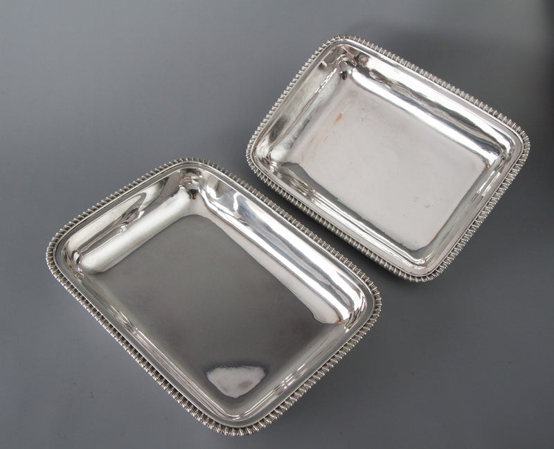 A Georgian Silver Entree Dish London 1815 by William Bateman