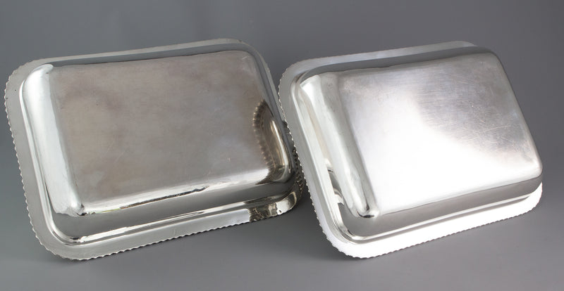 An Excellent Pair of Georgian Silver Entree or Serving Dishes London 1821 by Joseph Craddock and William Reid