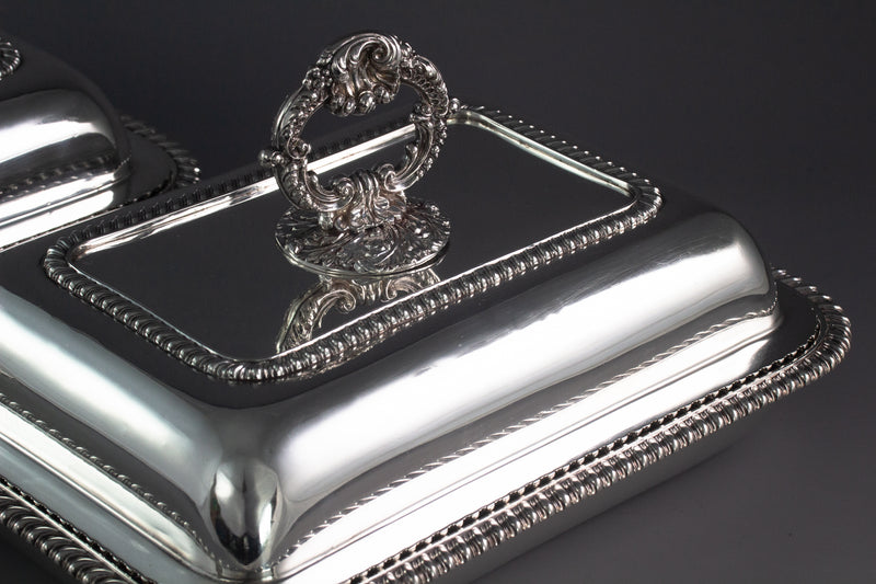 An Excellent Pair of Georgian Silver Entree or Serving Dishes London 1821 by Joseph Craddock and William Reid