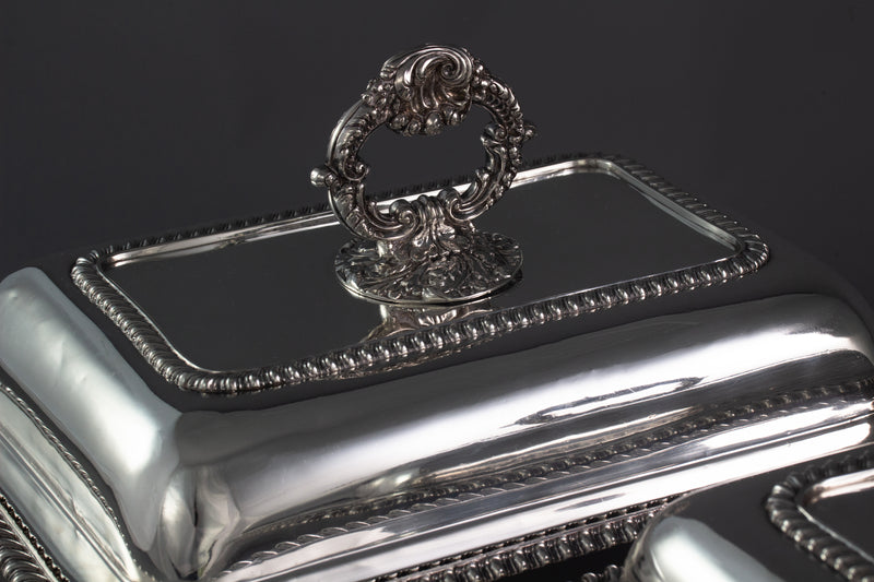 An Excellent Pair of Georgian Silver Entree or Serving Dishes London 1821 by Joseph Craddock and William Reid