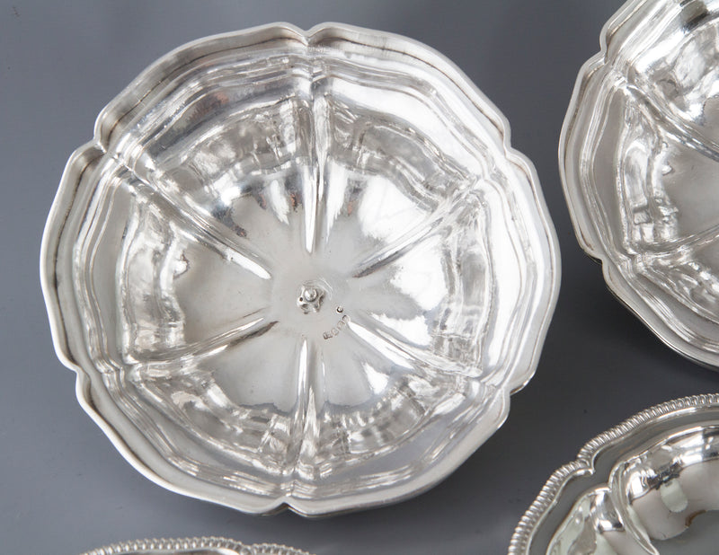 An Exceptional Pair of Georgian Silver Entree Dishes by Paul Storr London 1826