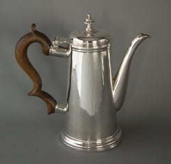 A Queen Anne Irish Silver Coffee Pot Dublin 1706 by David King