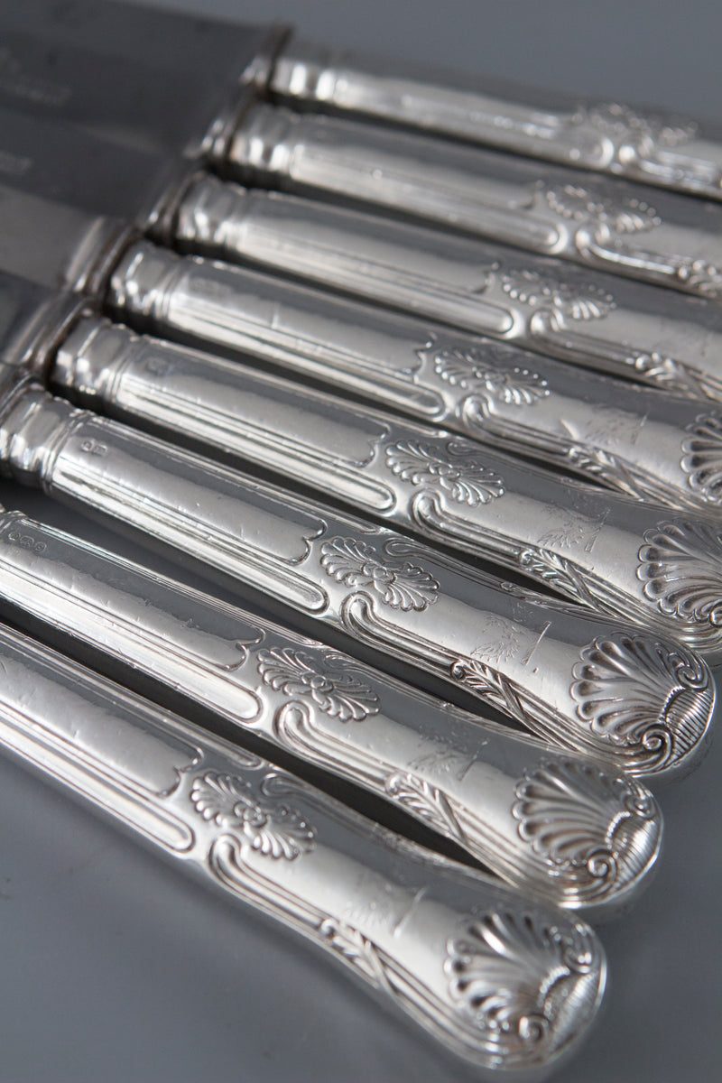 A Set of 8 George III Kings Pattern Table Knives, London 1813 by Moses Brent