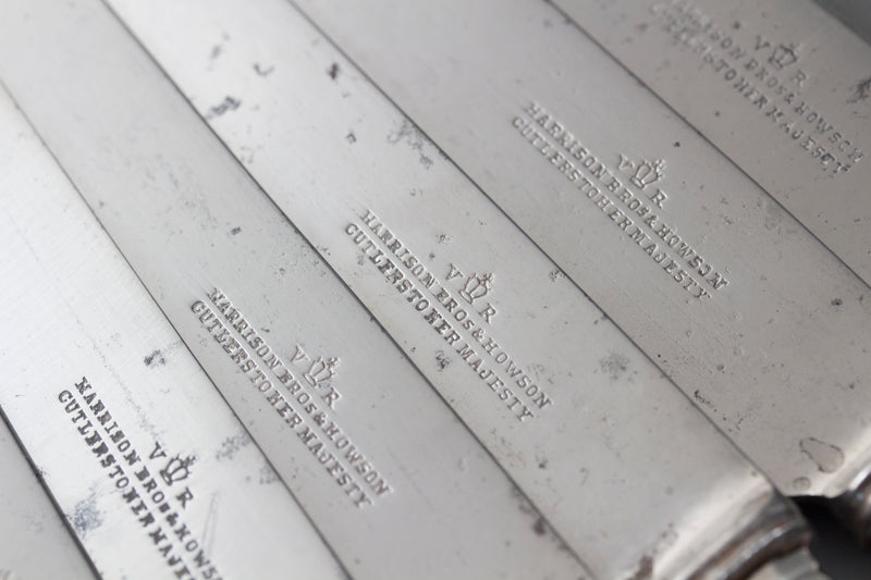 A Set of 8 George III Kings Pattern Table Knives, London 1813 by Moses Brent