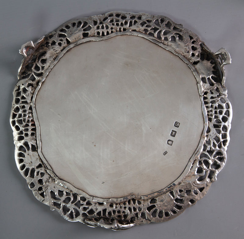A Set of 3 George III Silver Salver or Trays, London 1762 by Richard Rugg