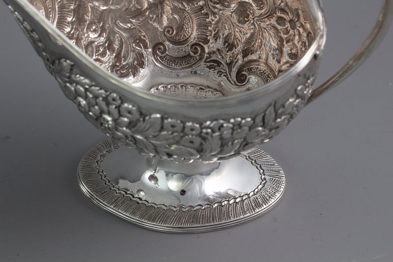 A rare pair of George III Pedestal Sauce Boats, Michael Homer, Dublin 1789