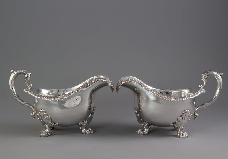 A Pair of George IV Silver Sauce Boats, London 1820 by Paul Storr