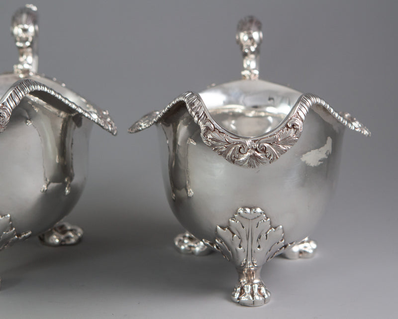 A Pair of George IV Silver Sauce Boats, London 1820 by Paul Storr