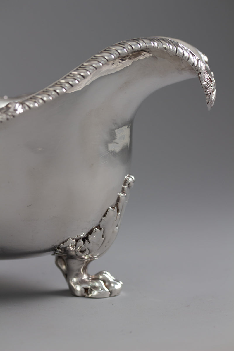 A Pair of George IV Silver Sauce Boats, London 1820 by Paul Storr