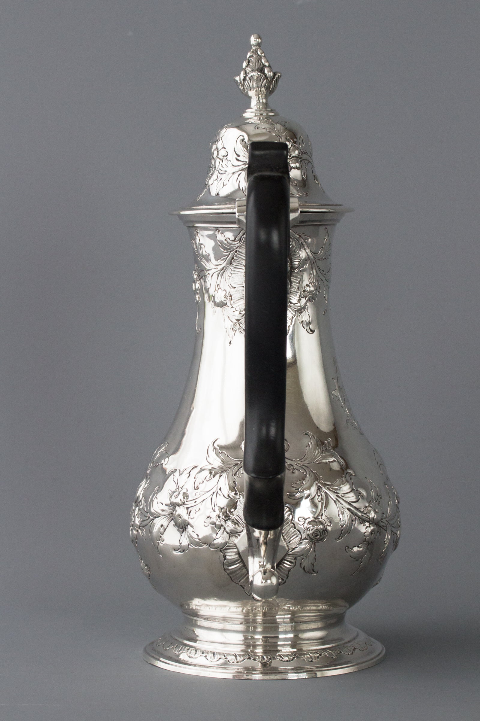 Sterling_Silver_Coffee_Pot_Bri