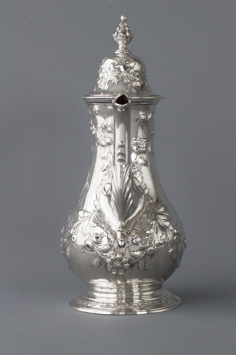 A Georgian Silver Coffee Pot London 1770 by Walter Brind